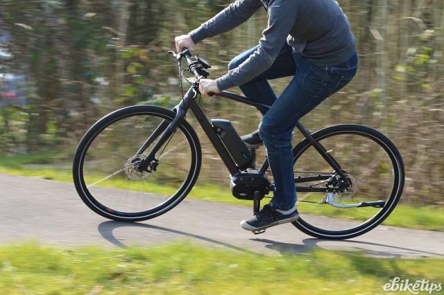 raleigh strada elite mens electric hybrid bike