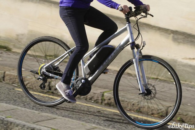 carrera crossfire womens hybrid bike