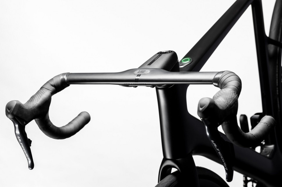 hollowgram save carbon handlebar